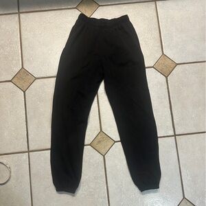 Black Tapered Sweatpants for Casual Comfort